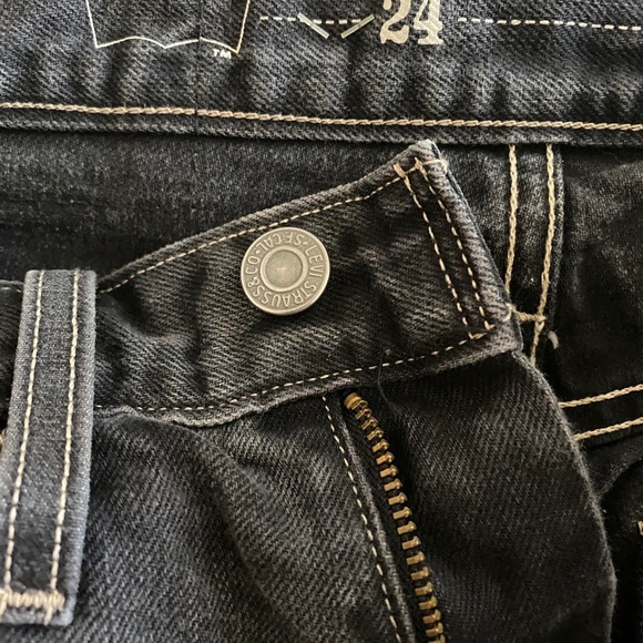 Grey Levi Shorts Sz 24 - Perfect Condition! - Picture 6 of 6